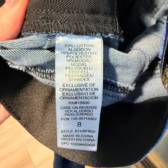 💙 Democracy “Ab”solution Skinny Jeans | Size 8 - Picture 9 of 10